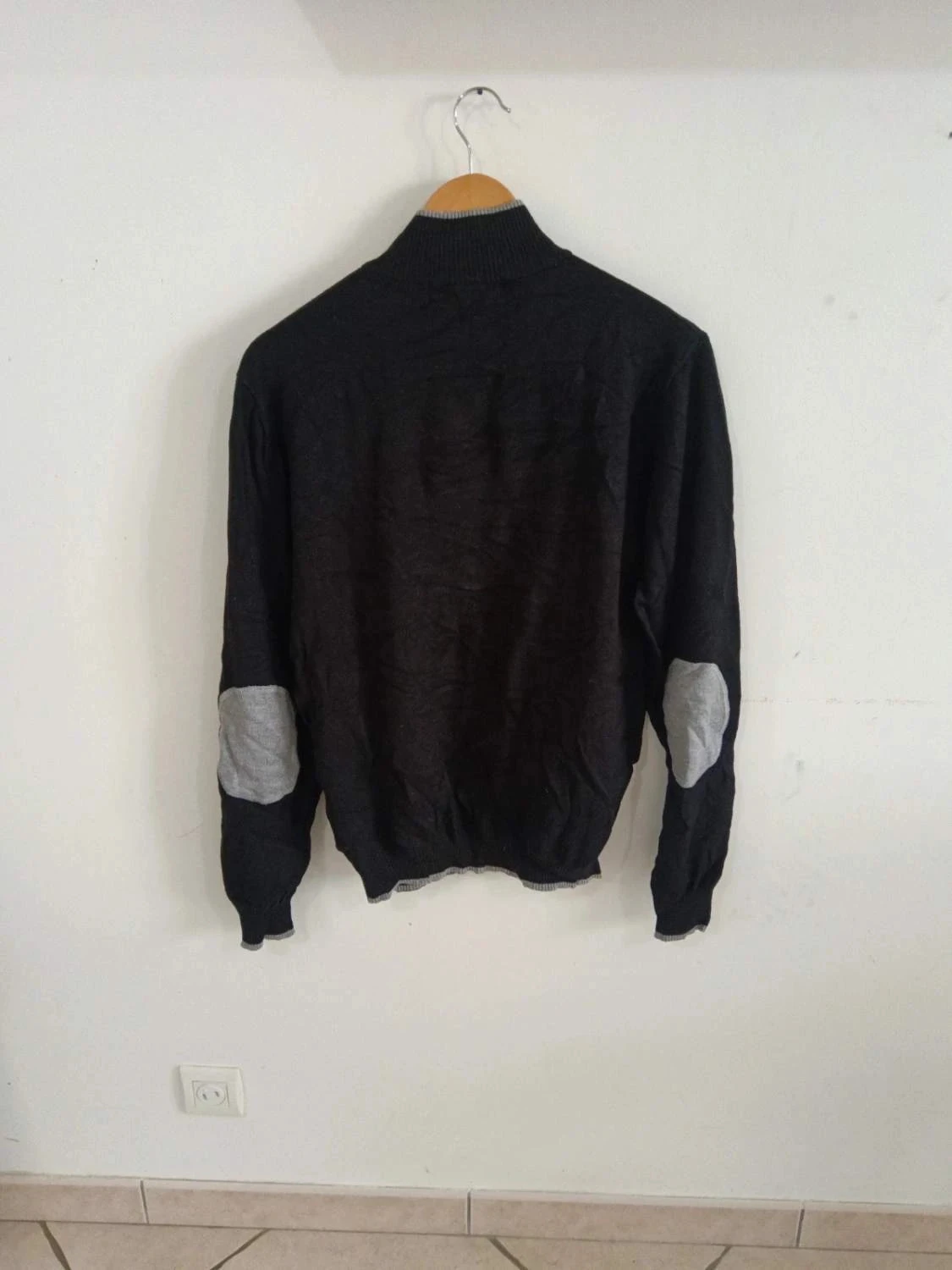 C129 sudadera negra Gérard Pasquier T3 – photo 3